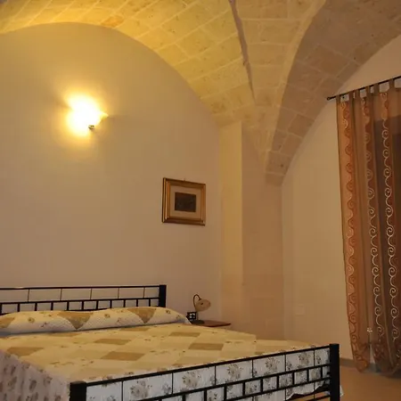 Casa Scanderberg * San Marzano di San Giuseppe